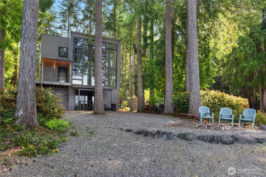 451 E Ballantrae Drive Shelton WA 98584