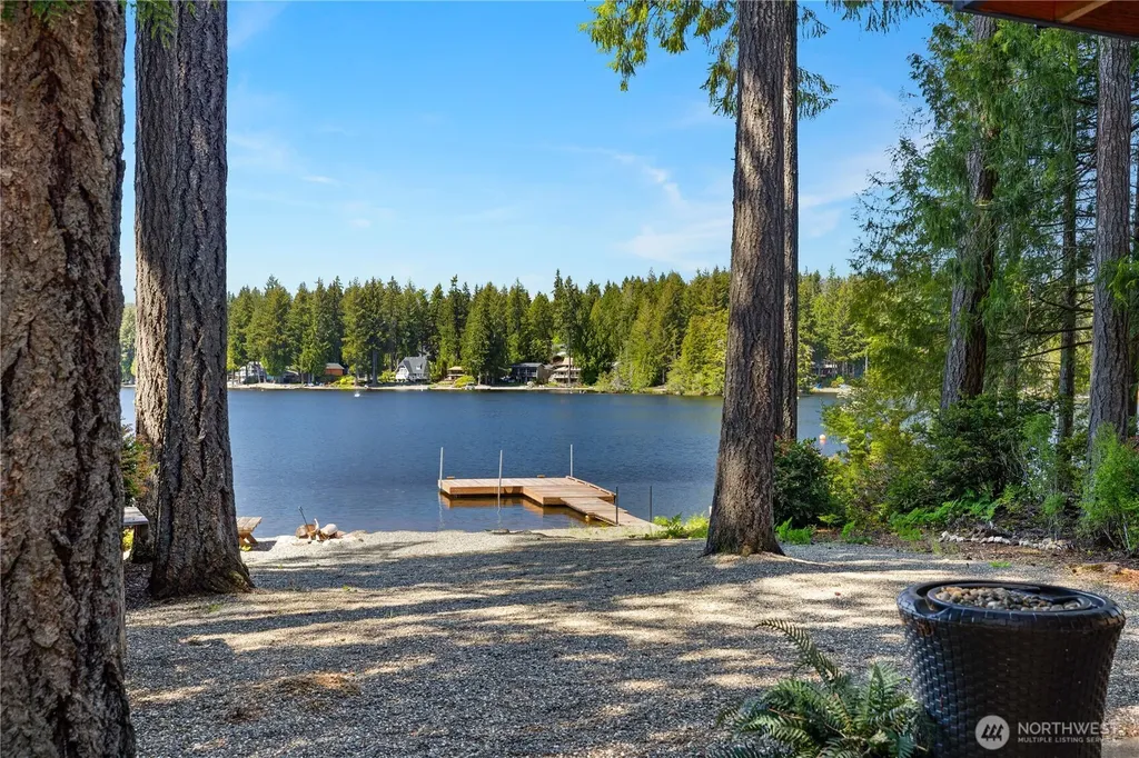 451 E Ballantrae Drive Shelton WA 98584
