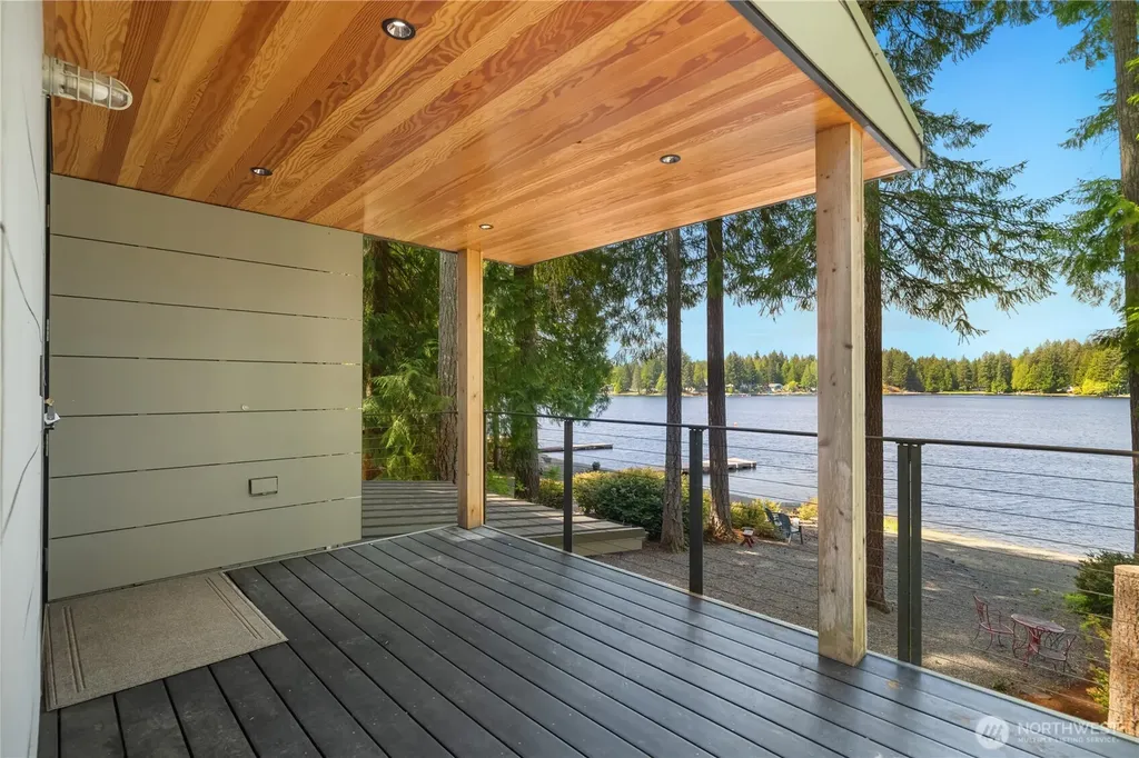 451 E Ballantrae Drive Shelton WA 98584
