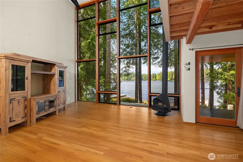 451 E Ballantrae Drive Shelton WA 98584
