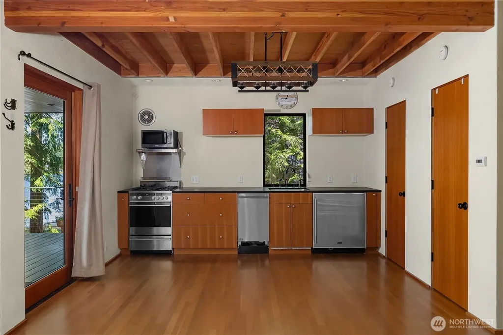 451 E Ballantrae Drive Shelton WA 98584