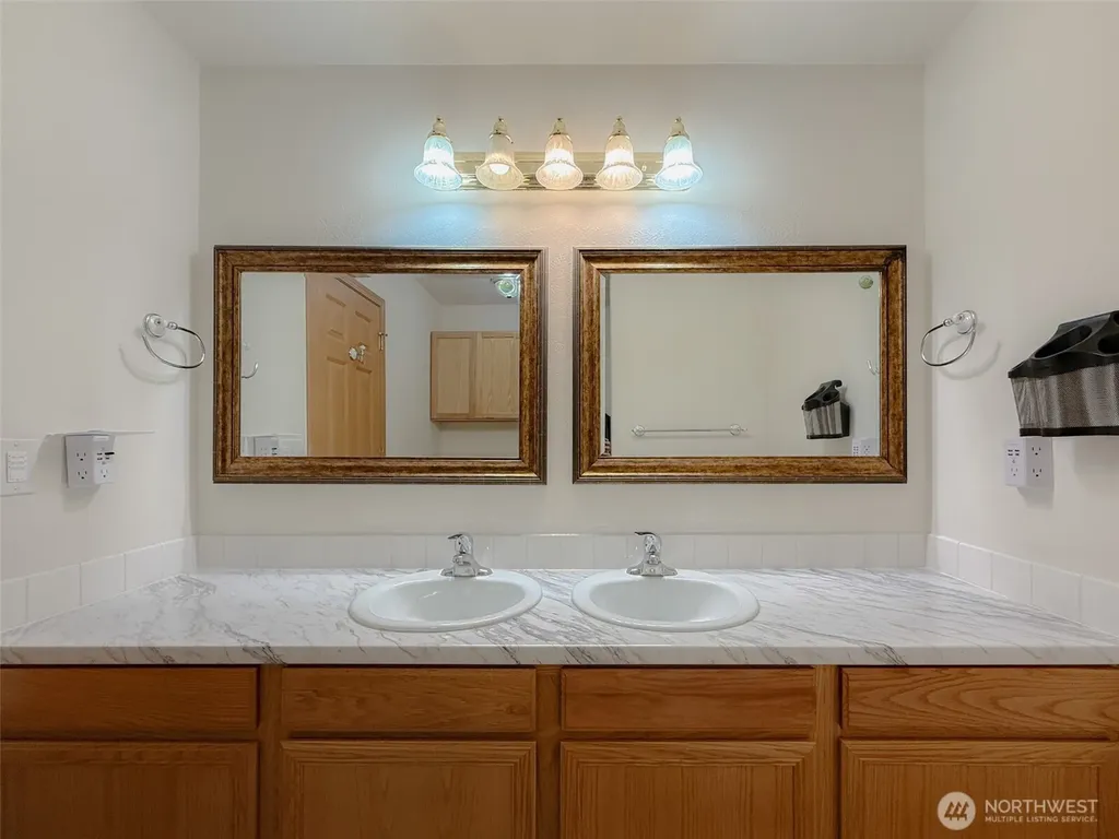 210 166th Street E Spanaway WA 98387