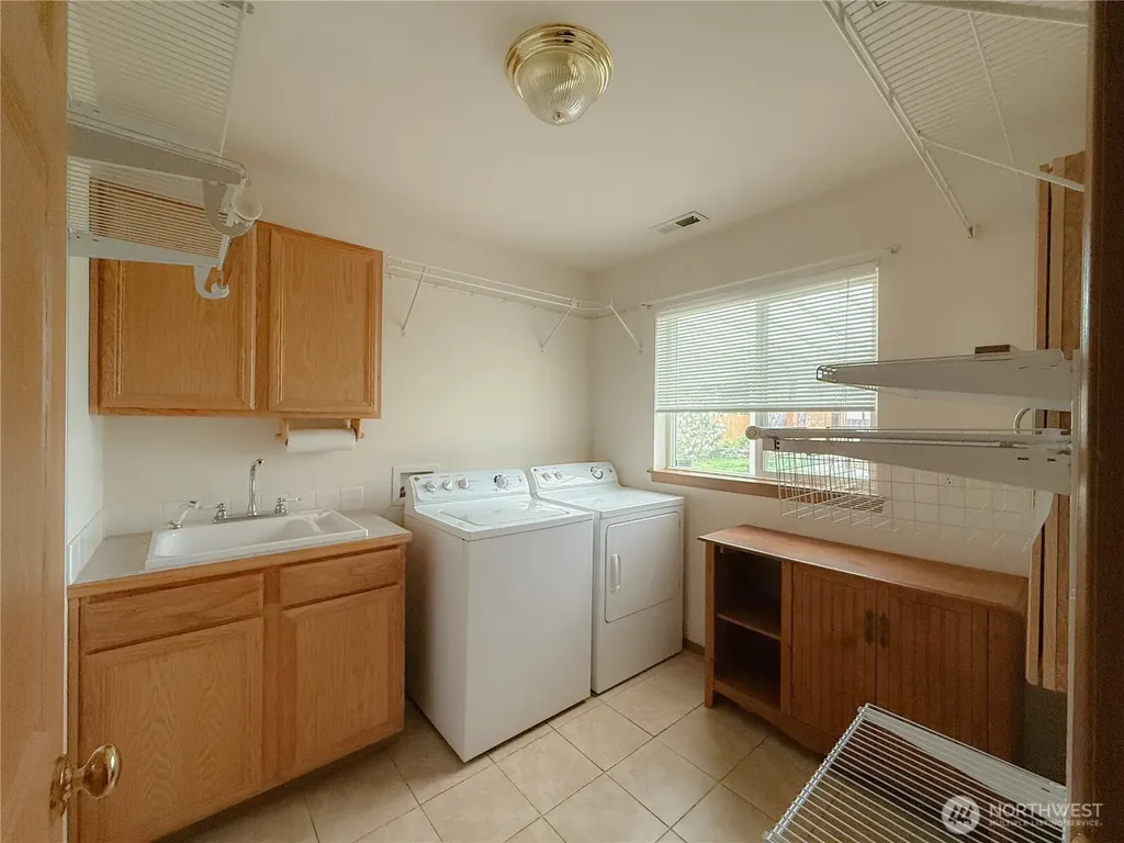 210 166th Street E Spanaway WA 98387