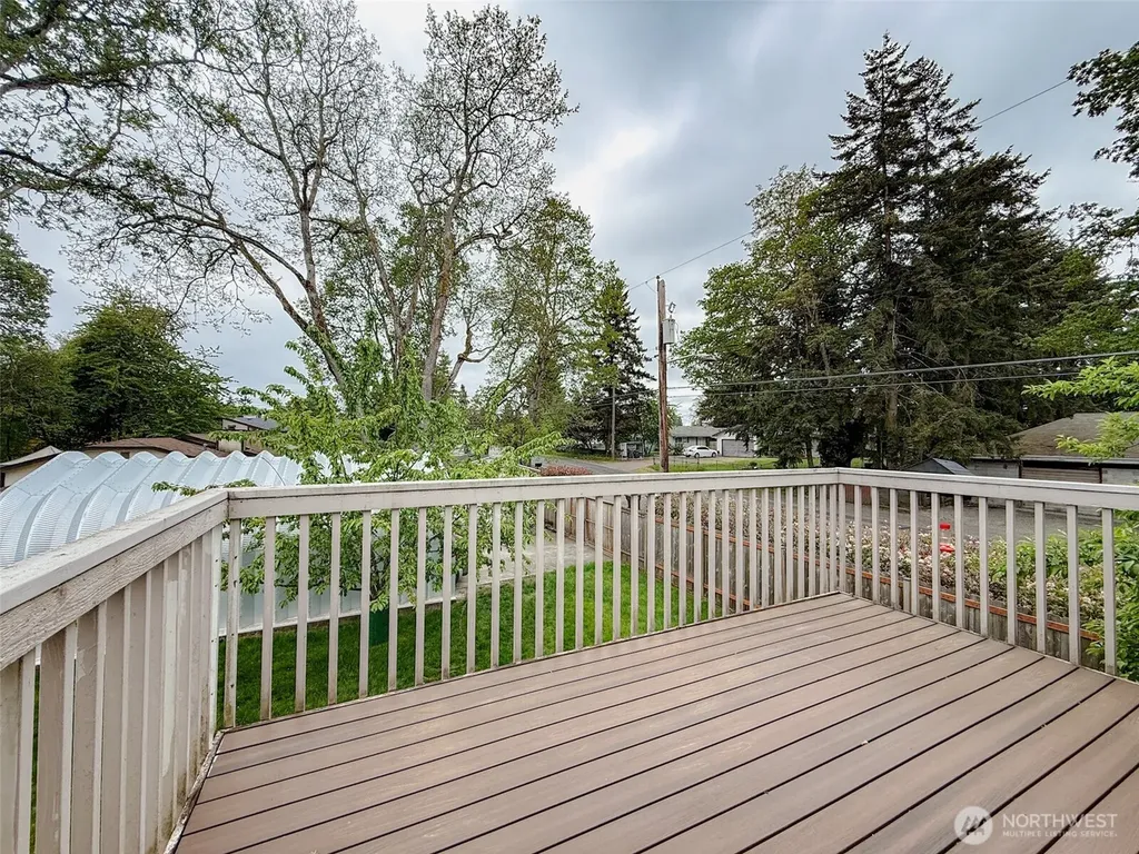 210 166th Street E Spanaway WA 98387
