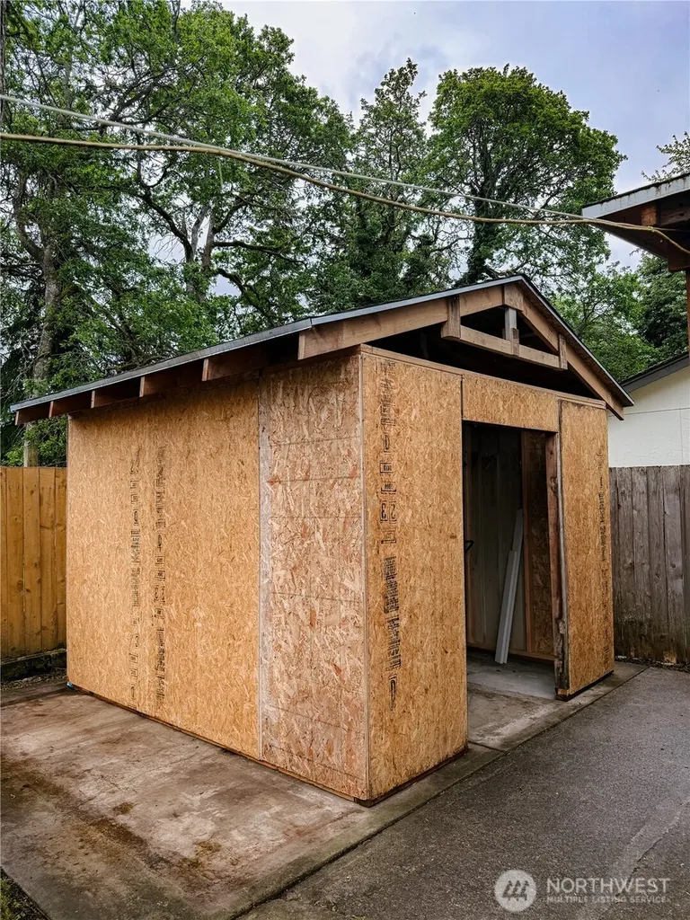 210 166th Street E Spanaway WA 98387