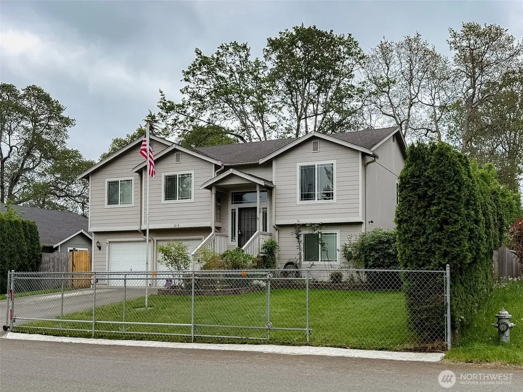 210 166th Street E Spanaway WA 98387