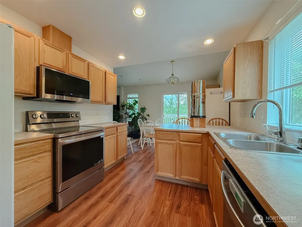 210 166th Street E Spanaway WA 98387