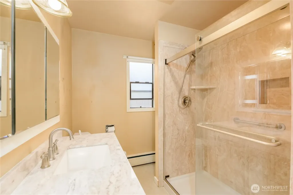 623 E 10th Street Port Angeles WA 98362