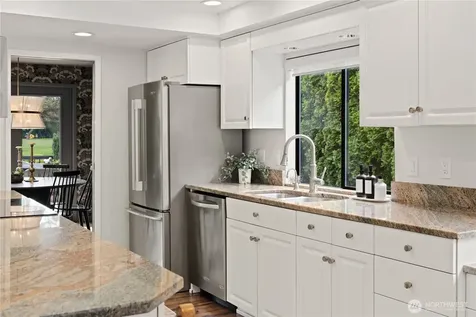 1824 180th Avenue NE Bellevue WA 98008