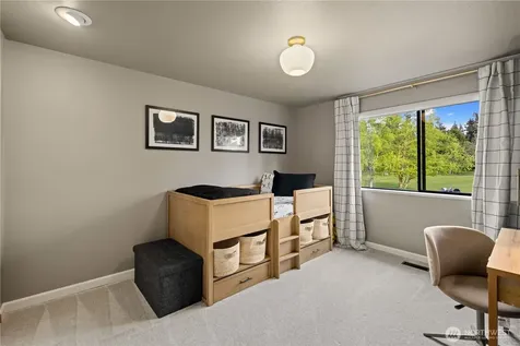 1824 180th Avenue NE Bellevue WA 98008