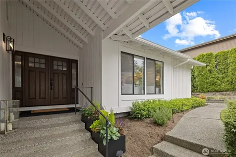 1824 180th Avenue NE Bellevue WA 98008