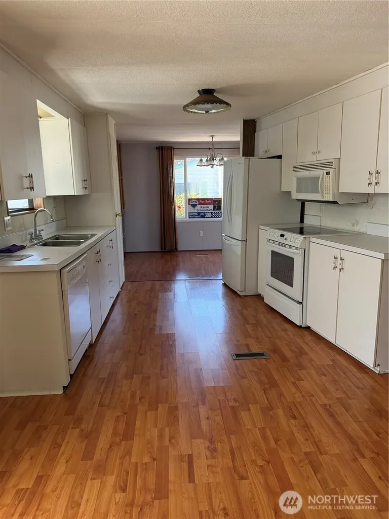 1415 84th Street SE Everett WA 98208