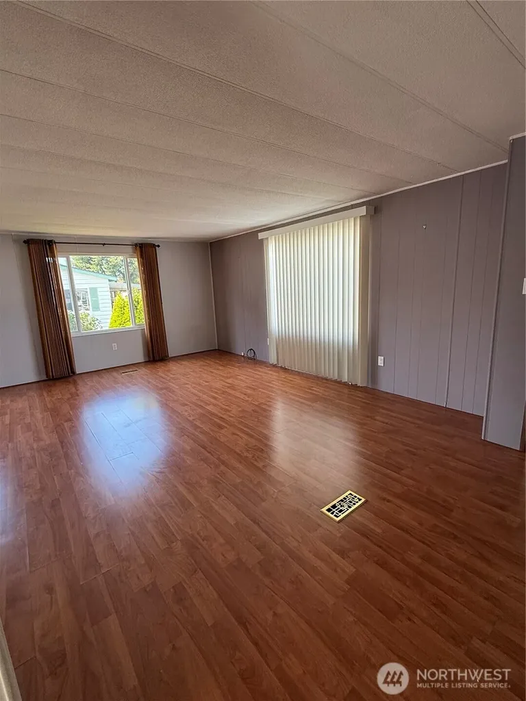 1415 84th Street SE Everett WA 98208
