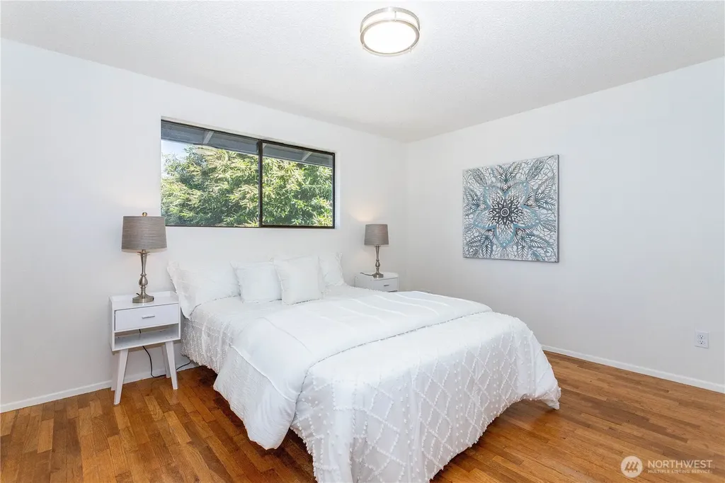 2104 N 188th Street Shoreline WA 98133