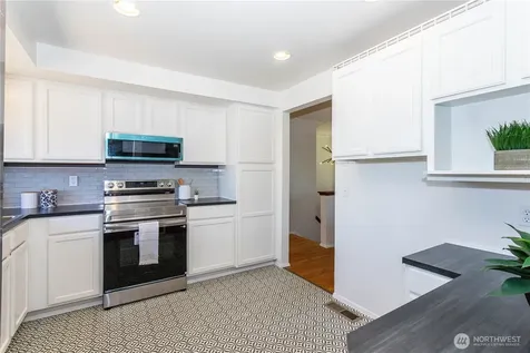 2104 N 188th Street Shoreline WA 98133