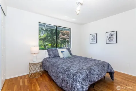 2104 N 188th Street Shoreline WA 98133