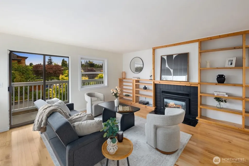 6620 28th Avenue NW Seattle WA 98117