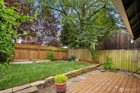 6620 28th Avenue NW Seattle WA 98117