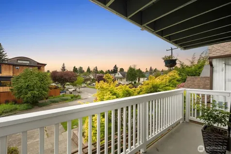 6620 28th Avenue NW Seattle WA 98117