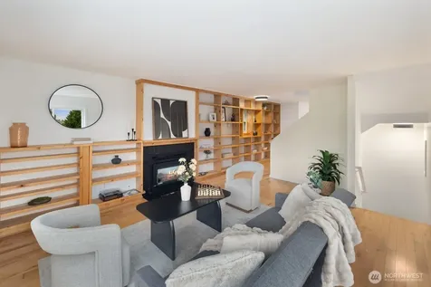 6620 28th Avenue NW Seattle WA 98117
