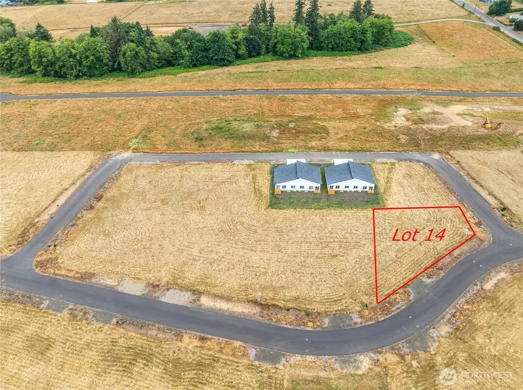 18 Sunnyfield Drive Cathlamet WA 98612