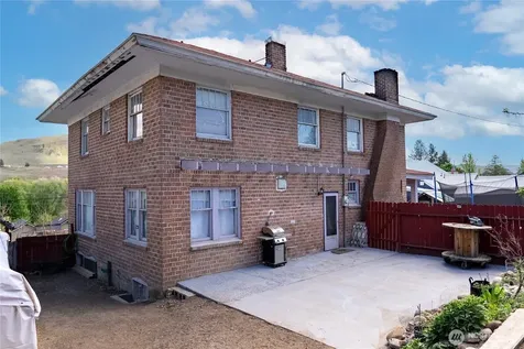 633 N 3rd Avenue Okanogan WA 98840