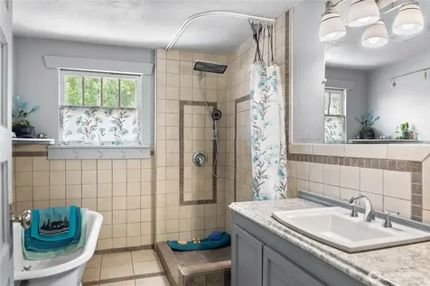 633 N 3rd Avenue Okanogan WA 98840