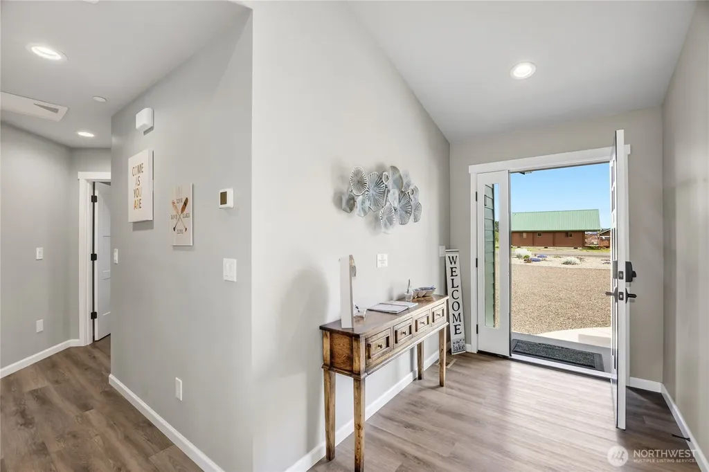 1019 Wawona Avenue SE Ocean Shores WA 98569