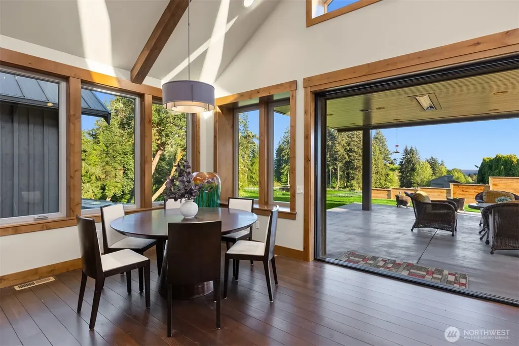 26868 Sunnyview Lane NE Kingston WA 98346