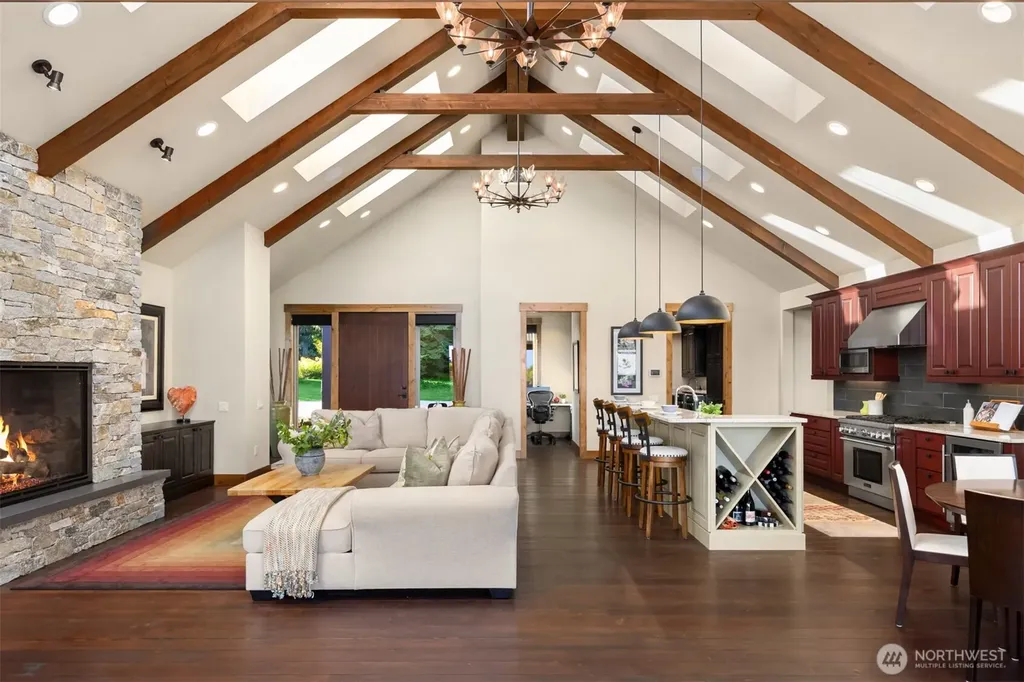26868 Sunnyview Lane NE Kingston WA 98346