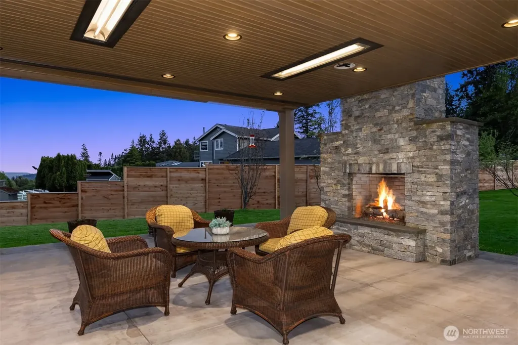 26868 Sunnyview Lane NE Kingston WA 98346