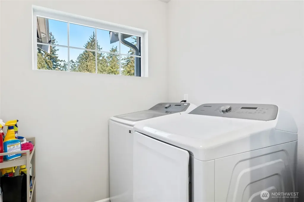 210 191st Court E Spanaway WA 98387