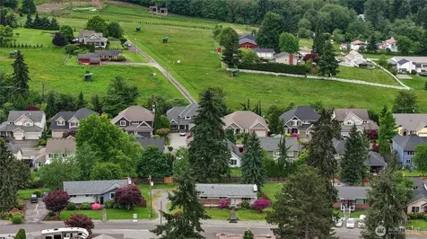 2132 Firland Drive Puyallup WA 98371