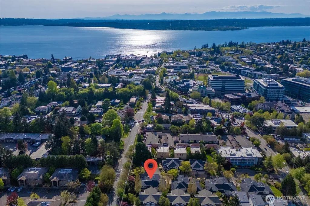 102 8th Lane Kirkland WA 98033