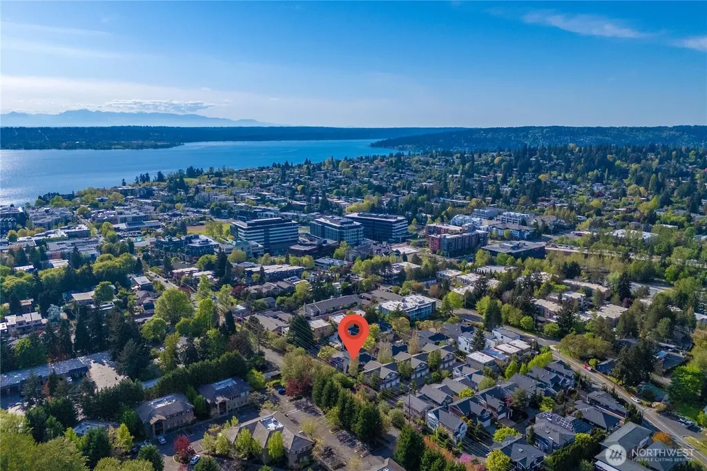 102 8th Lane Kirkland WA 98033