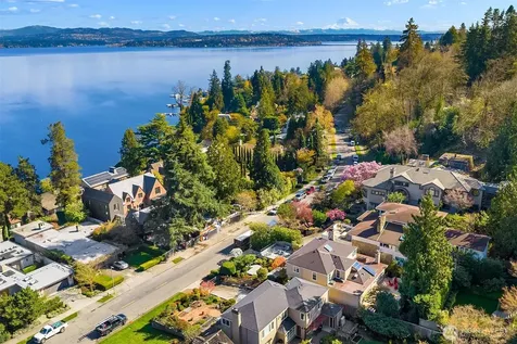 453 Mcgilvra Boulevard E Seattle WA 98112