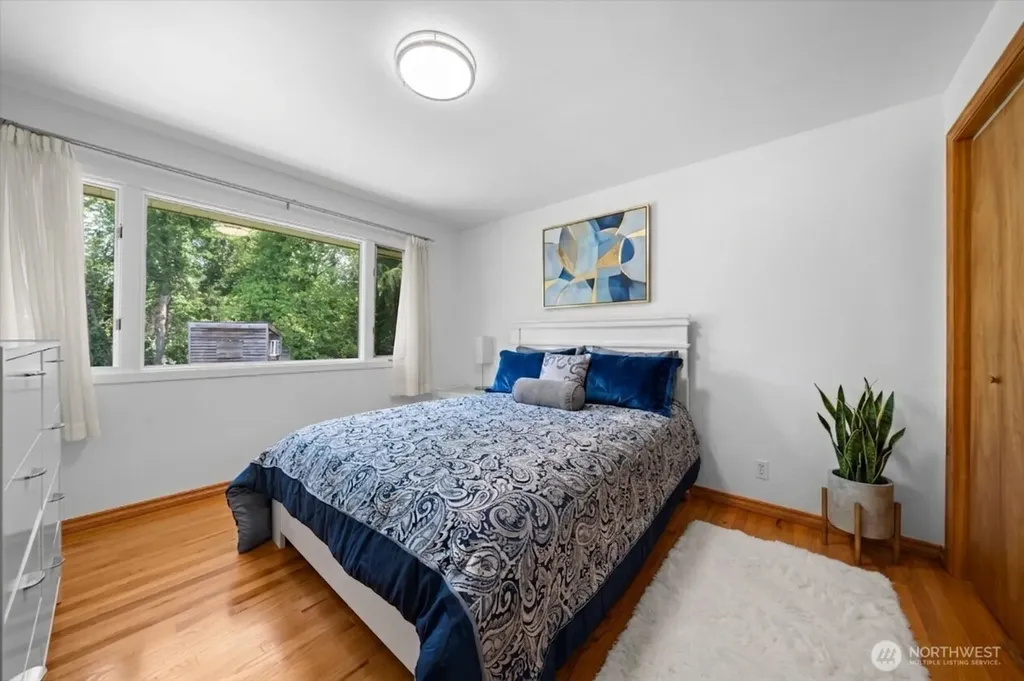 4536 119th Avenue SE Bellevue WA 98006