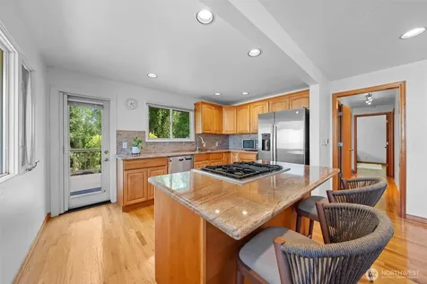 4536 119th Avenue SE Bellevue WA 98006
