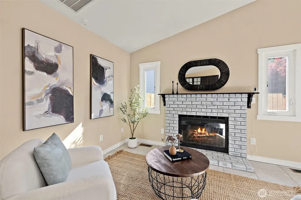 5306 169th Place SW Lynnwood WA 98037