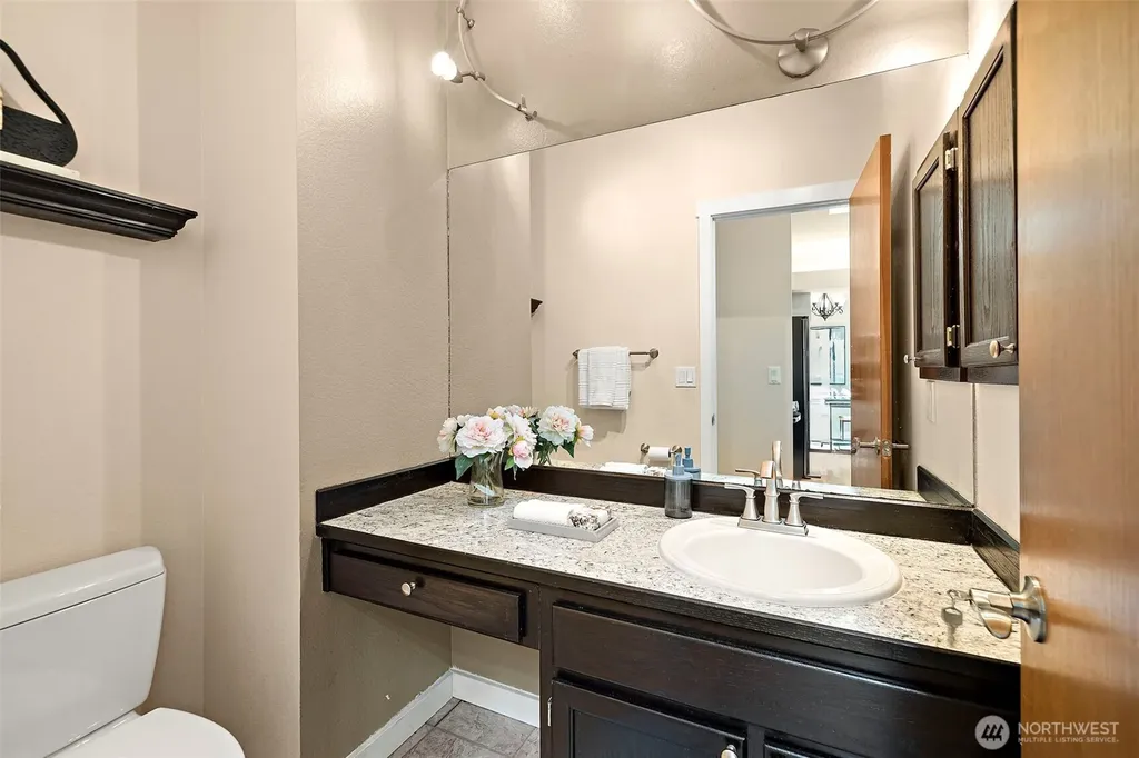 5306 169th Place SW Lynnwood WA 98037