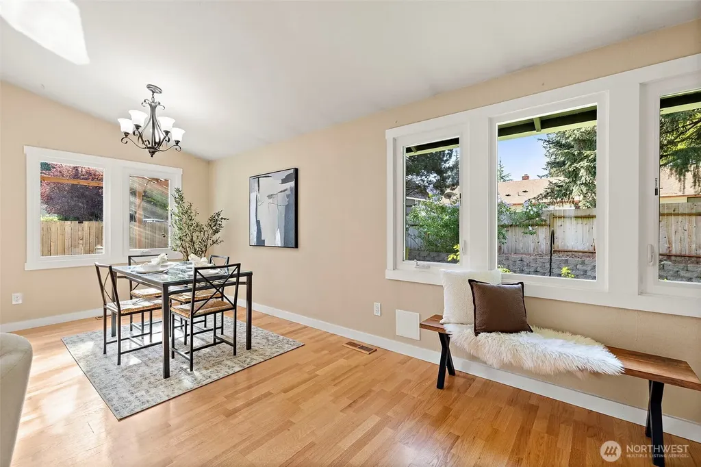 5306 169th Place SW Lynnwood WA 98037