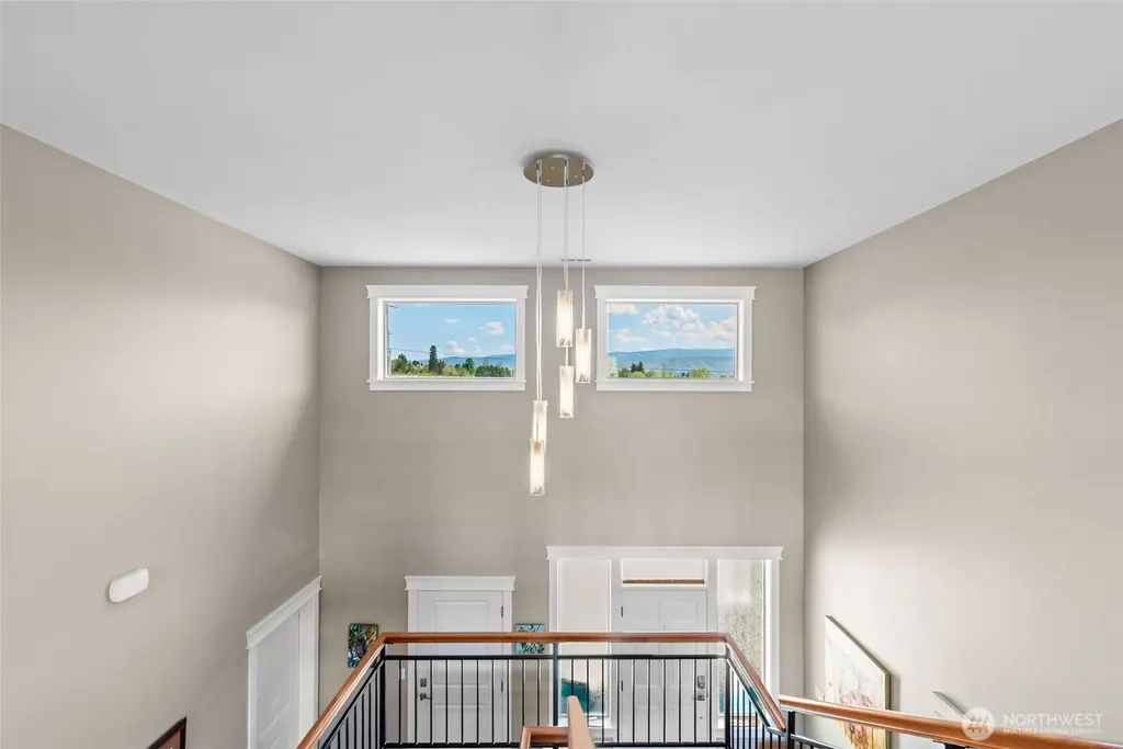 185 31st Street NW East Wenatchee WA 98802