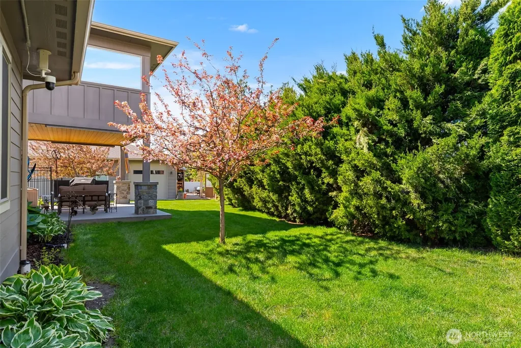 185 31st Street NW East Wenatchee WA 98802