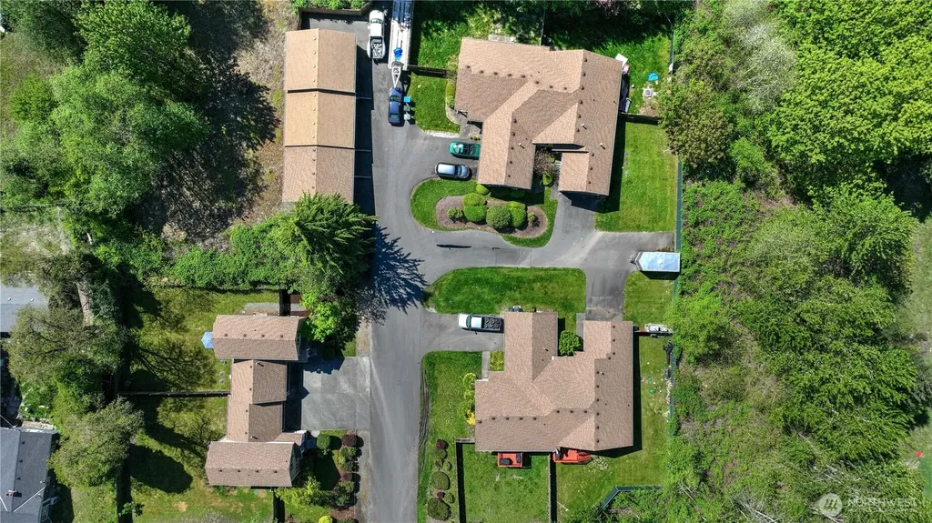 10910 Fruitland Avenue E Puyallup WA 98373