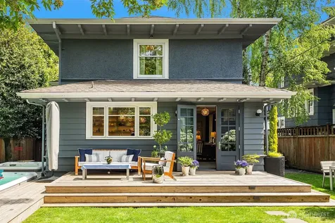 2833 10th Avenue E Seattle WA 98102