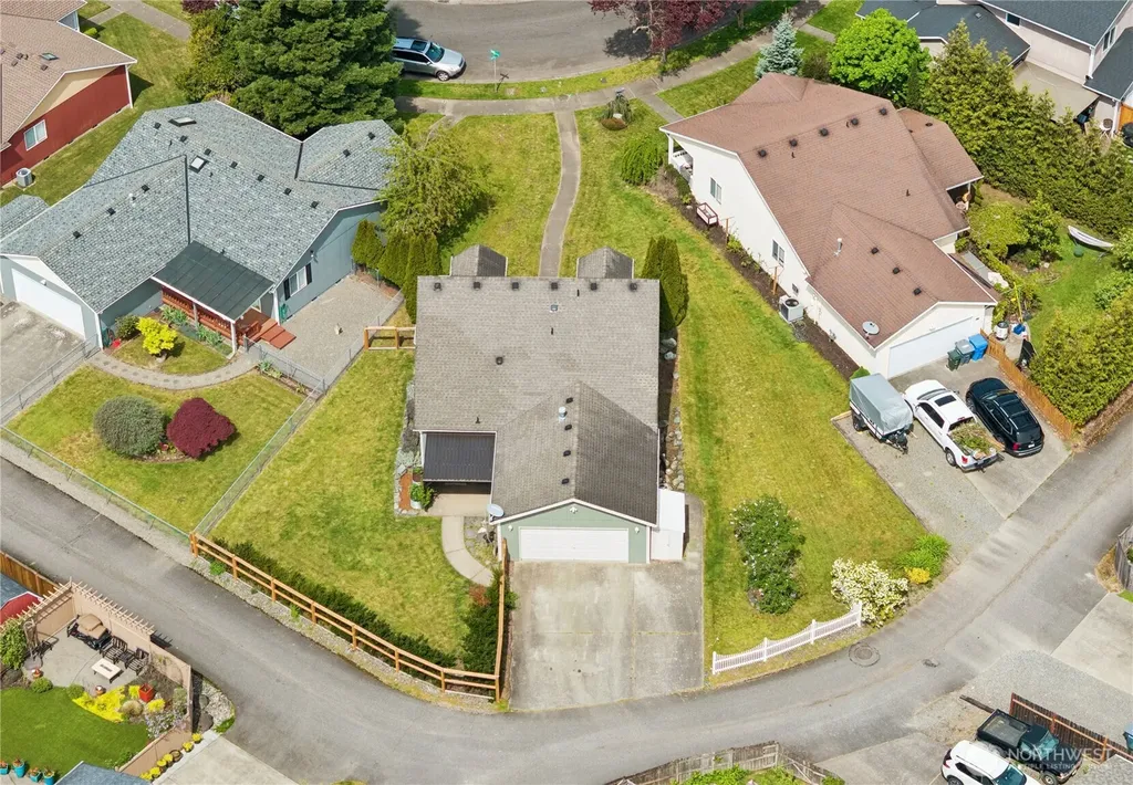 5417 156th Avenue Ct E Sumner WA 98390