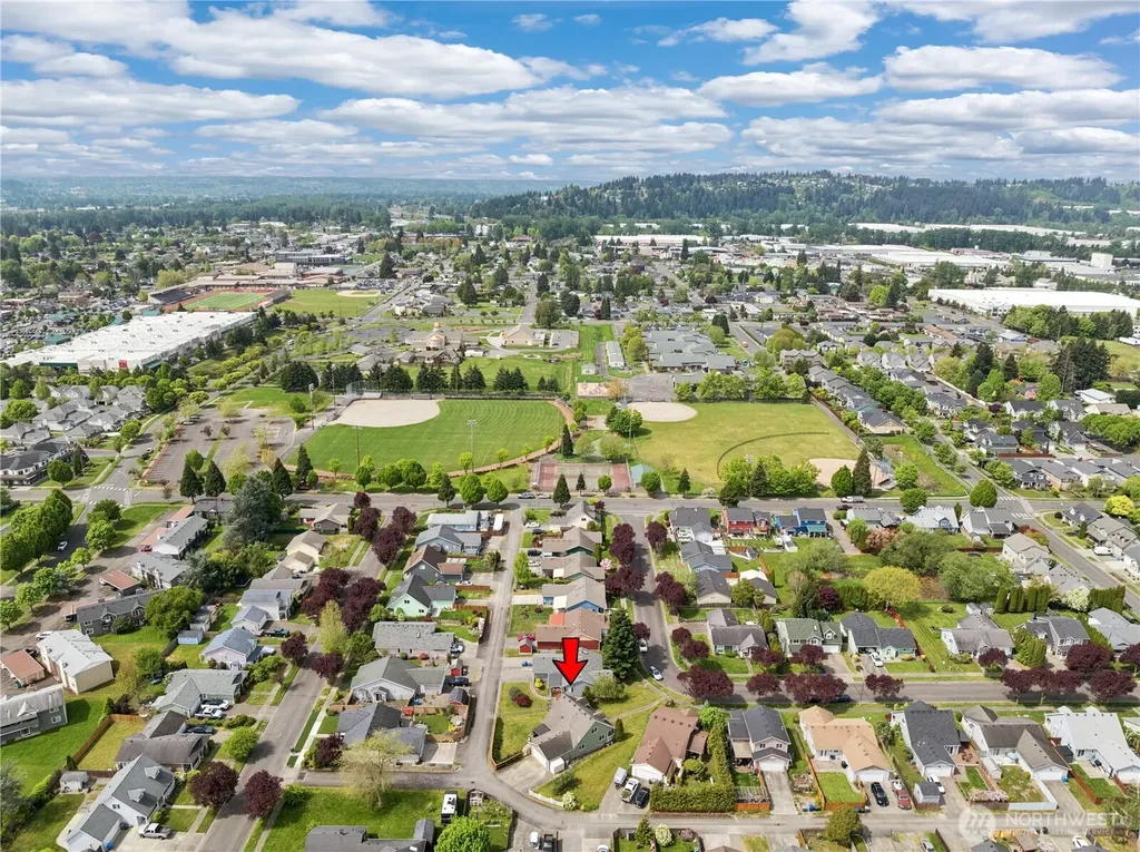 5417 156th Avenue Ct E Sumner WA 98390