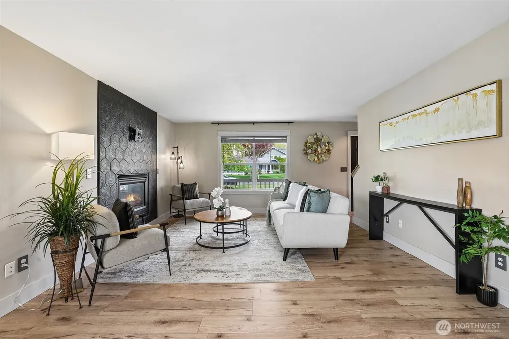 5417 156th Avenue Ct E Sumner WA 98390