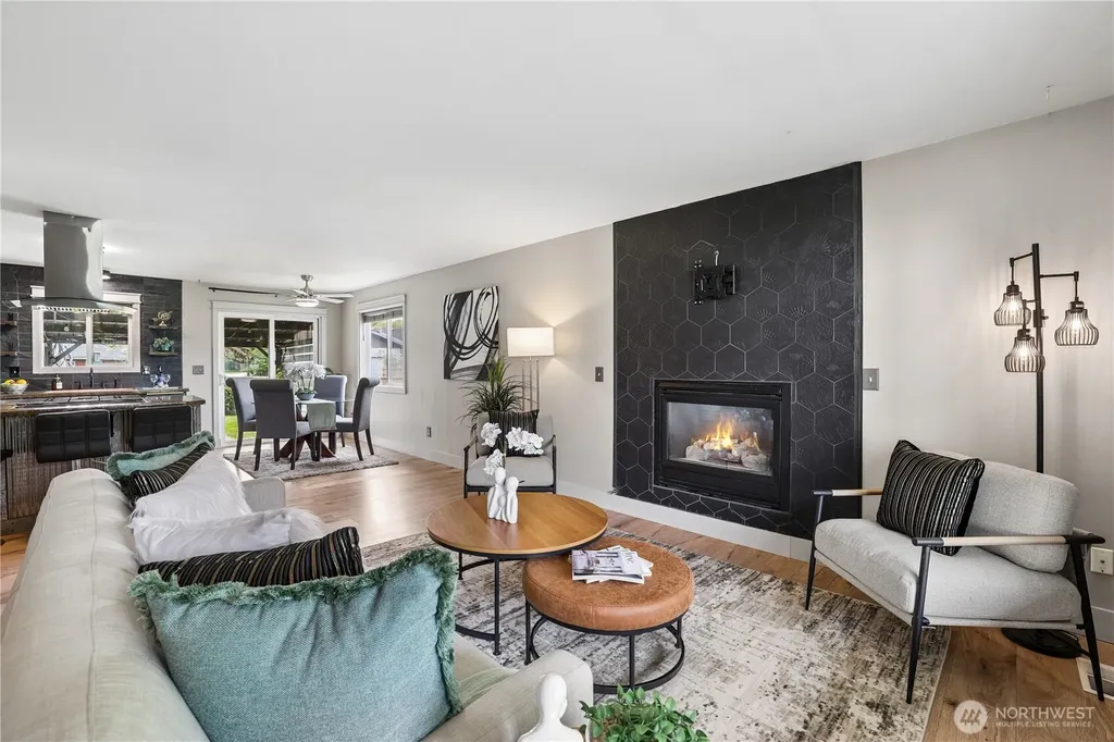 5417 156th Avenue Ct E Sumner WA 98390