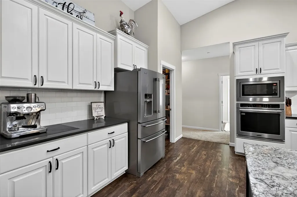 35888 301st Place SE Enumclaw WA 98022